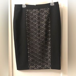 R W & CO LOVELY BLACK PENCIL FULLY-LINED SKIRT WITH CREAM AND BLACK FRONT PANEL